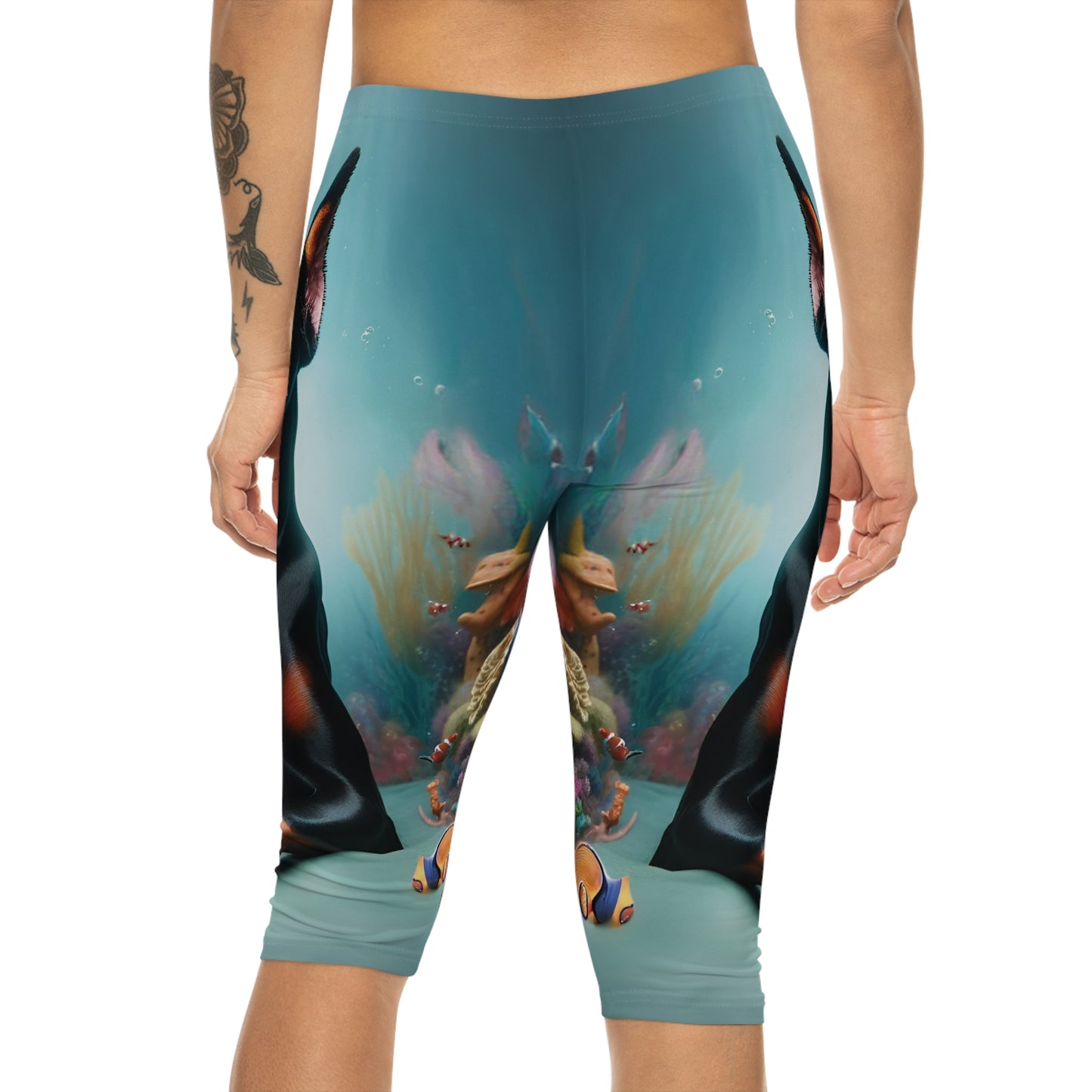 Underwater Dobie Capri Leggings